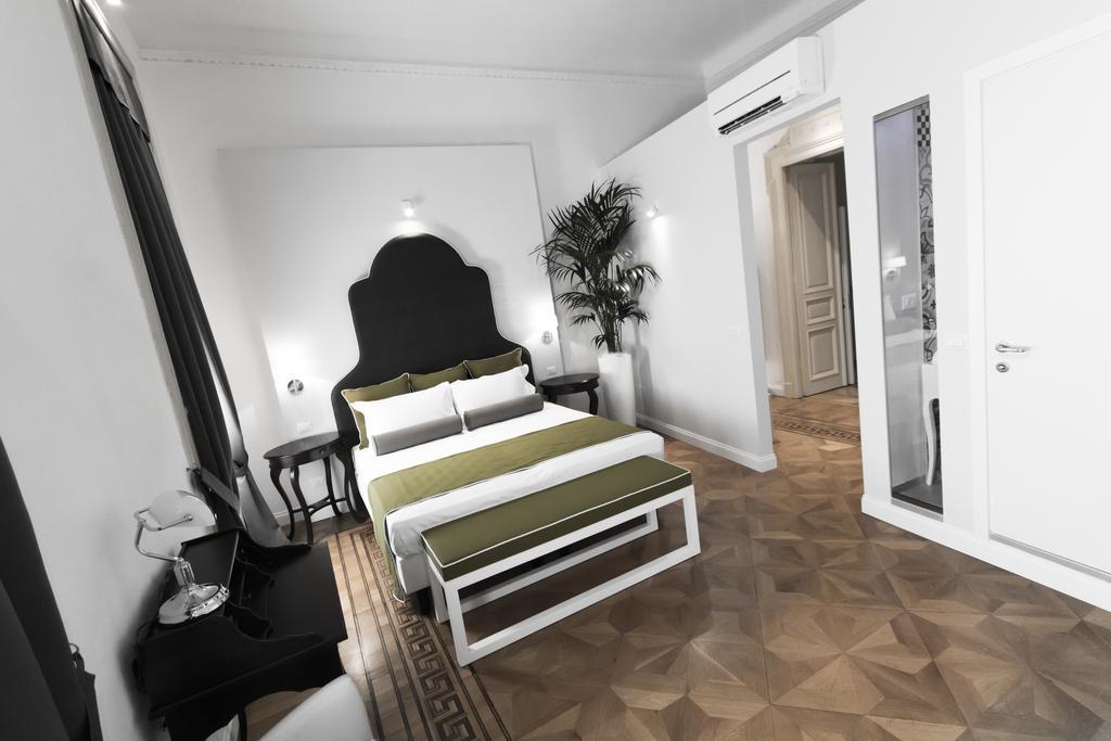 Отель Residenza Degli Artisti Триест Экстерьер фото